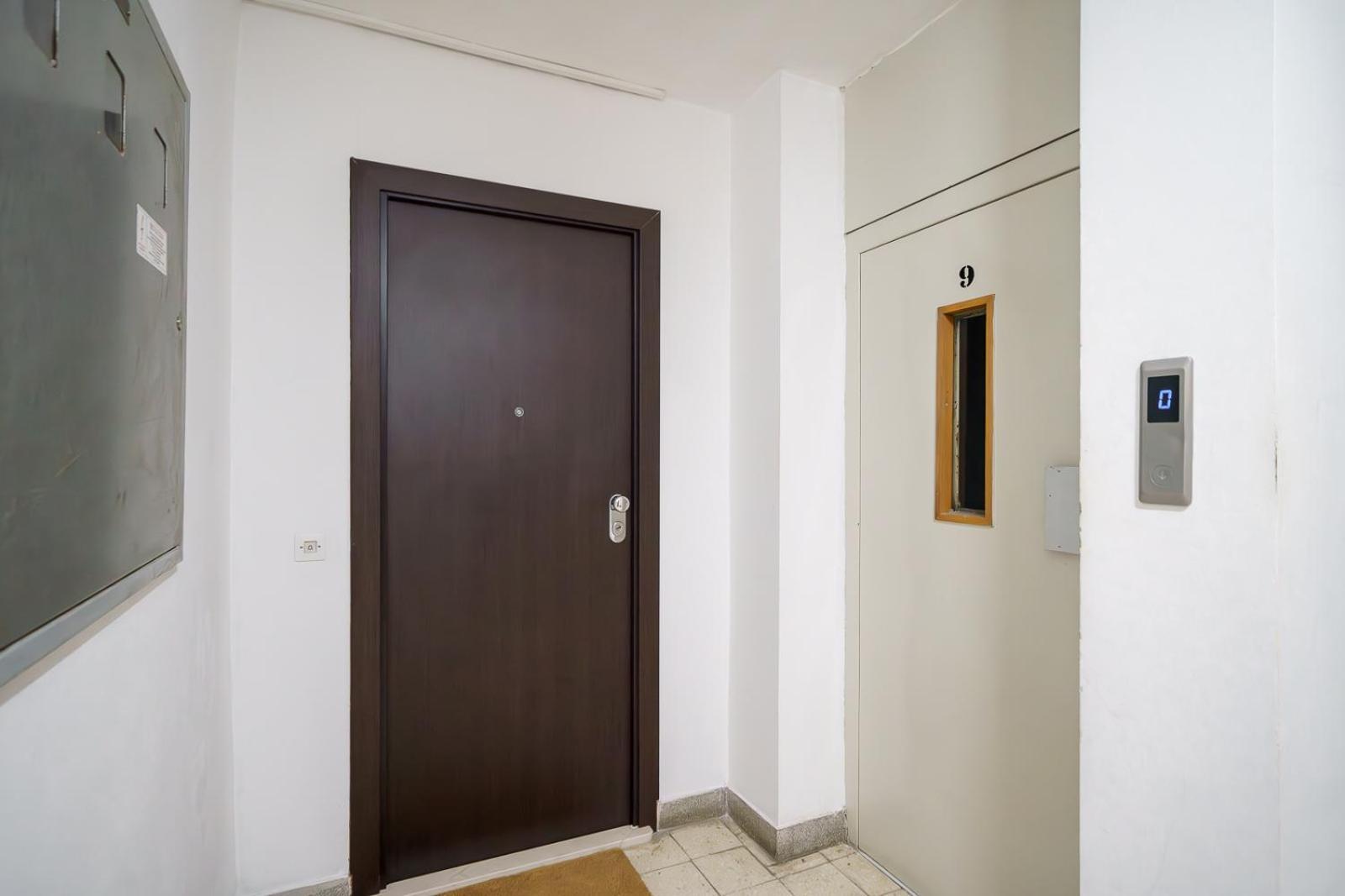 9Th Floor Apartment شيبينيك المظهر الخارجي الصورة